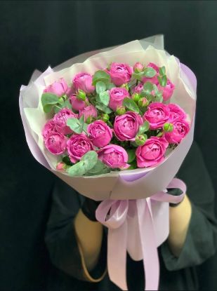 Picture of Endless love, in a bouquet